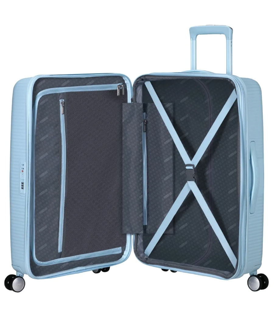 Средний чемодан American Tourister Soundbox 32G*22002 (67 см) - Pastel Blue