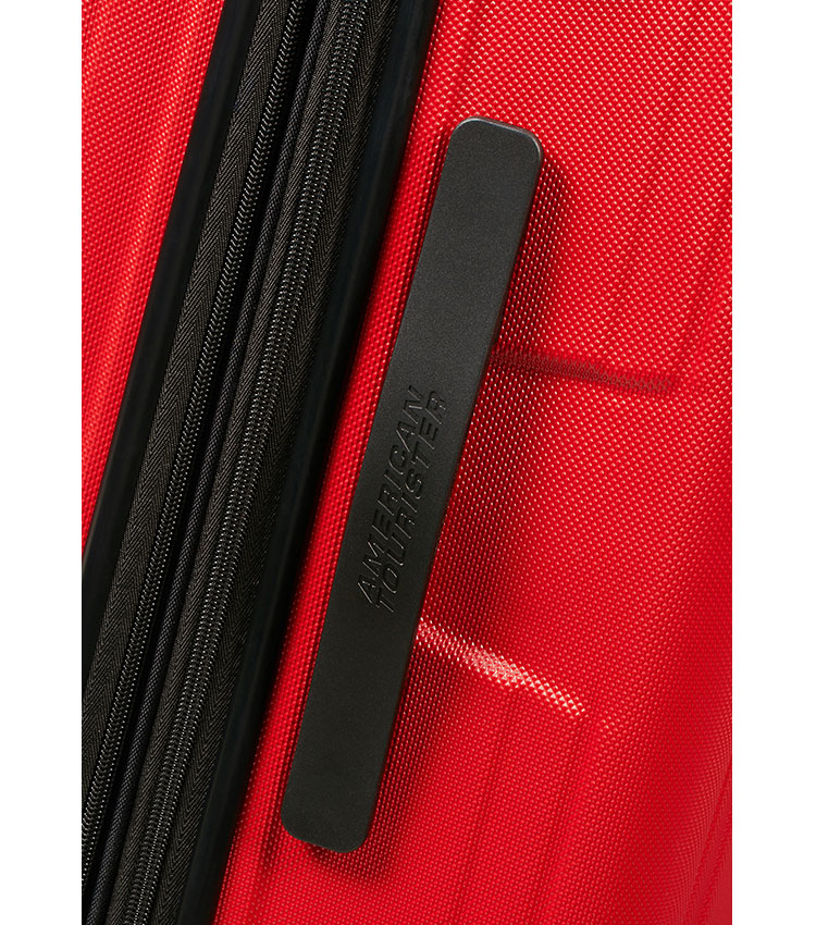 Средний чемодан American Tourister Tracklite 34G*00002 (67 см) Flame Red