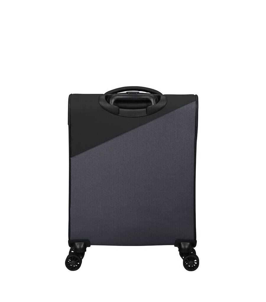 Малый чемодан American Tourister Daring Dash MF7*29 001 (55 см)