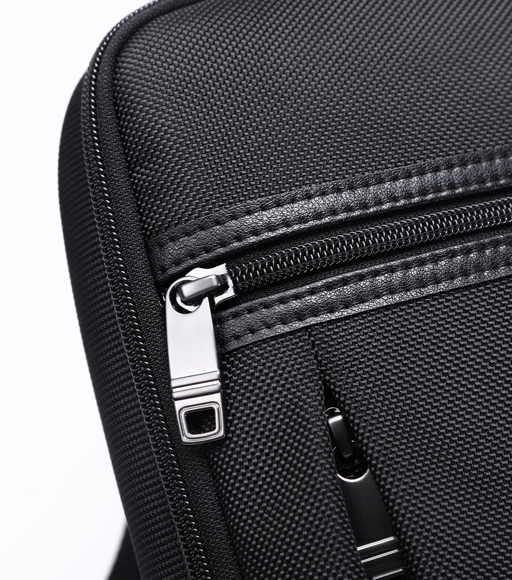 Однолямочный рюкзак через плечо Joyride Everyday 02380 black