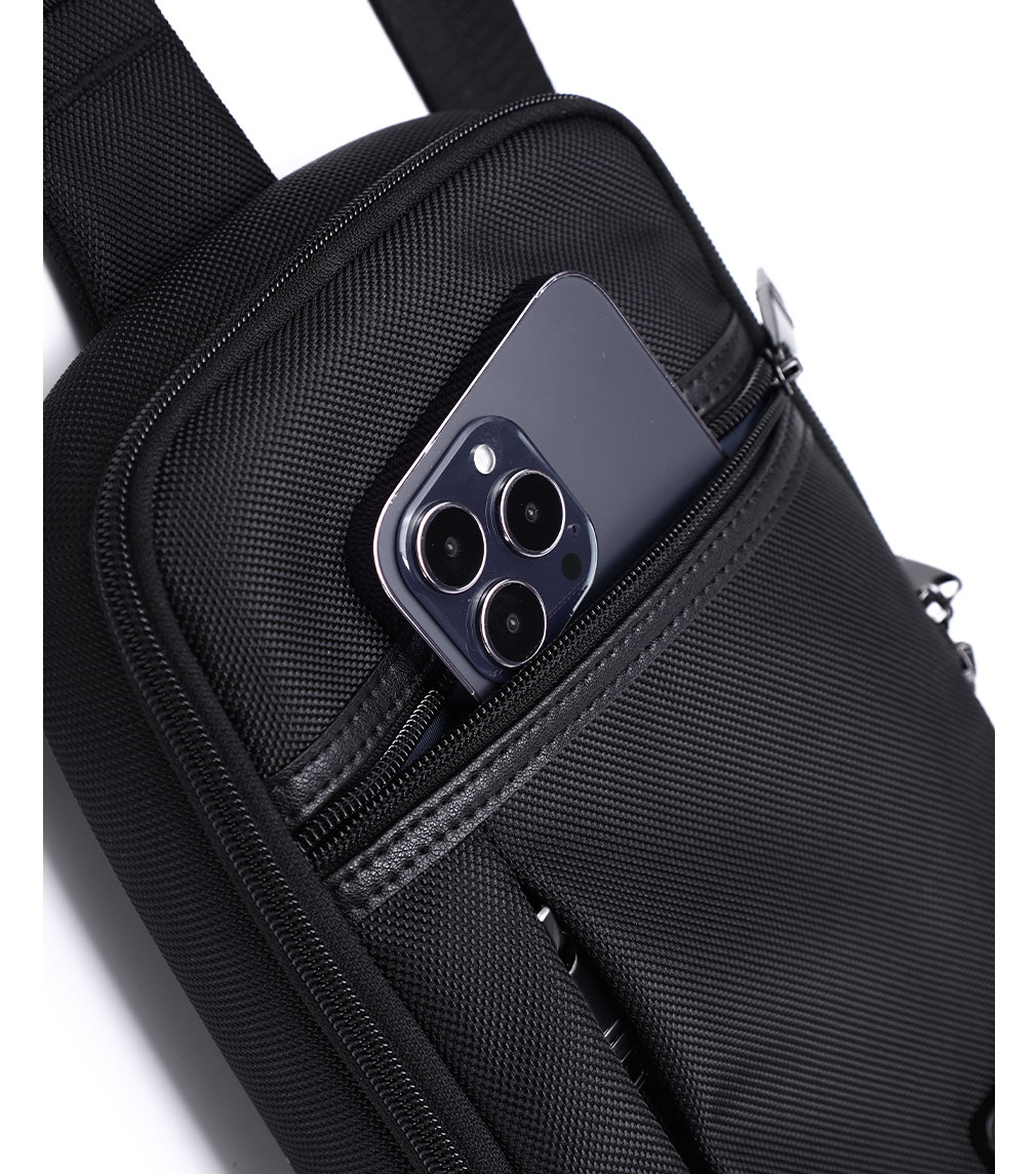 Однолямочный рюкзак через плечо Joyride Everyday 02380 black