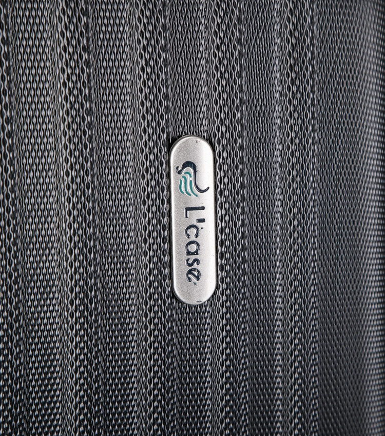 Малый чемодан спиннер L-case Krabi black (50 см)