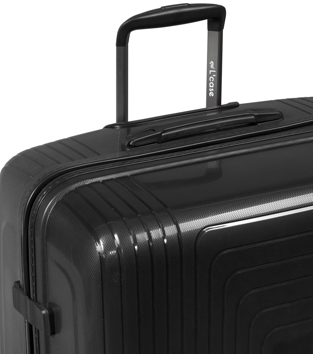 Средний чемодан L-case Moscow black