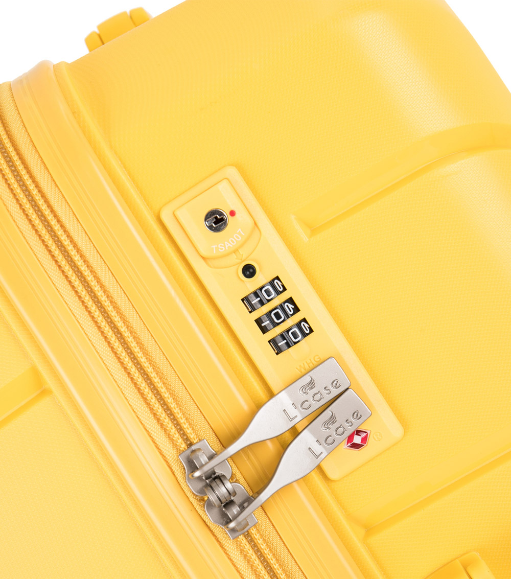 Средний чемодан спиннер L-case Singapore red (68 см)