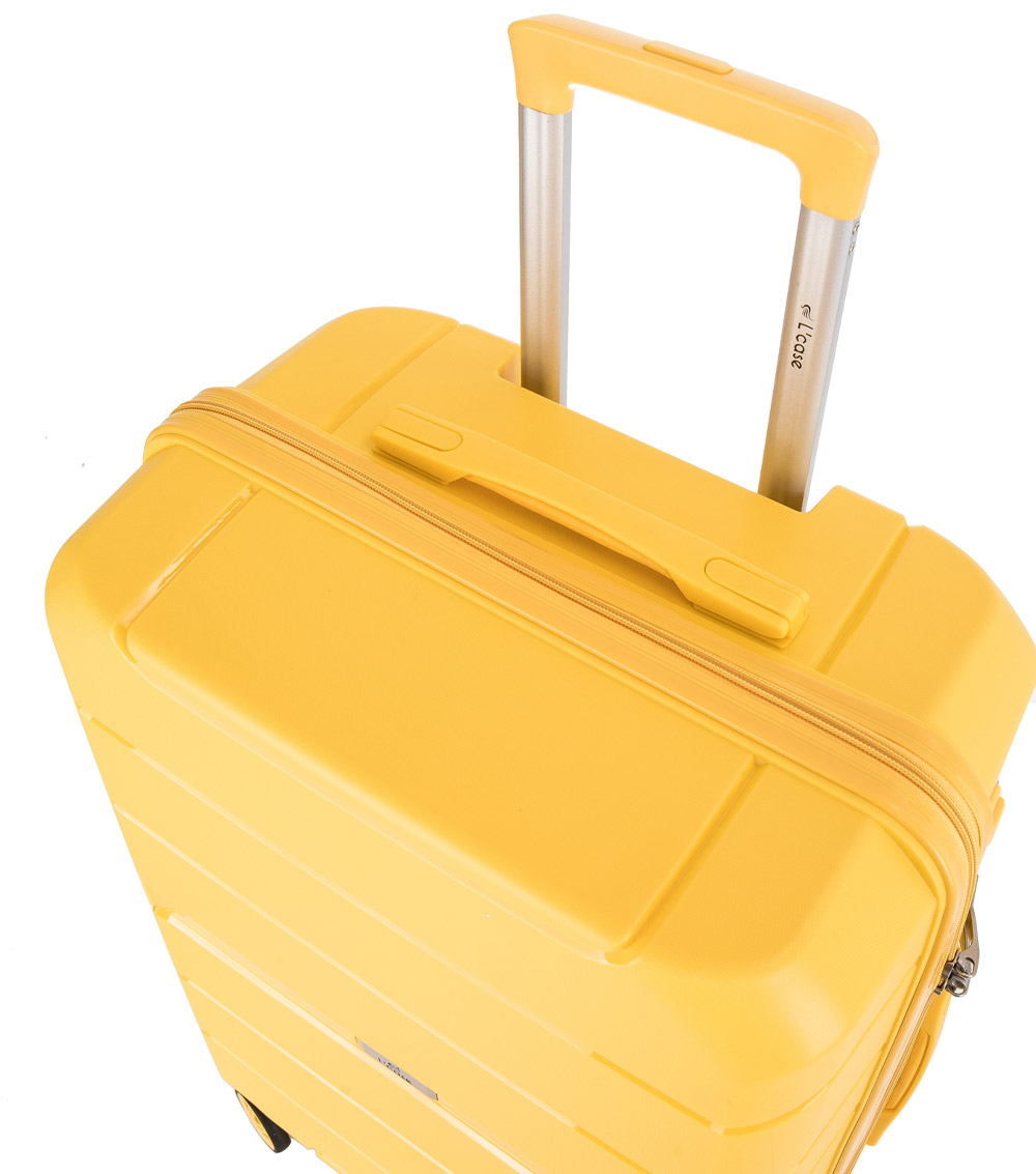 Средний чемодан спиннер L-case Singapore red (68 см)