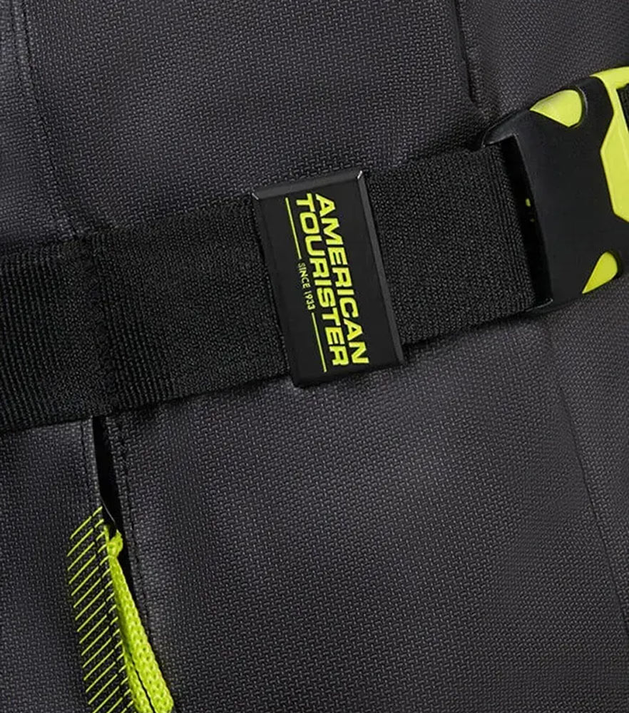 Сумка дорожная American Tourister URBAN TRACK M (68 см) MD1*19202 - Black/Lime