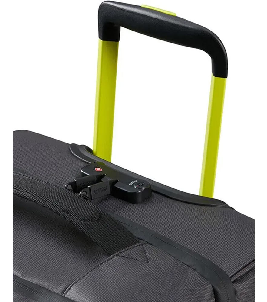 Сумка дорожная American Tourister URBAN TRACK M (68 см) MD1*19202 - Black/Lime