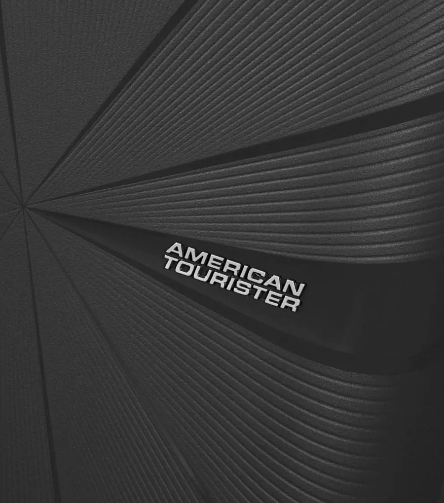 Большой чемодан American Tourister Starvibe MD5*09004 (77 см) - Black
