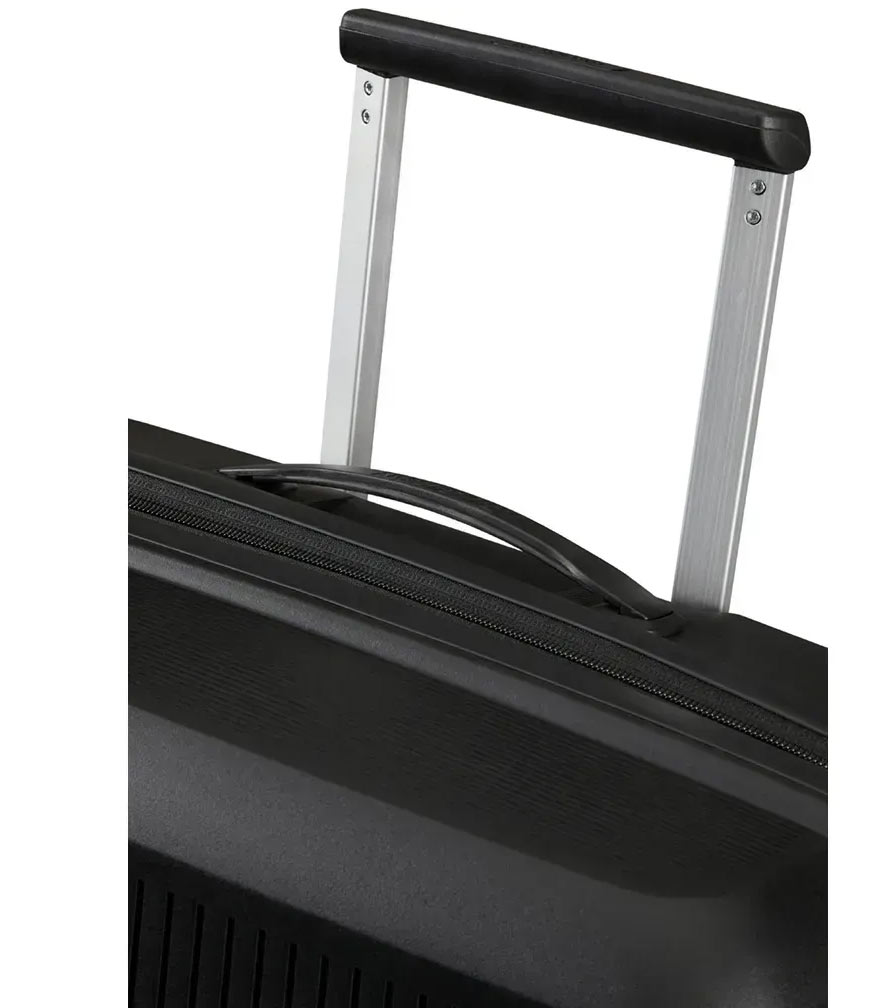 Средний чемодан American Tourister AeroStep MD8*09002 (67 см) - Black