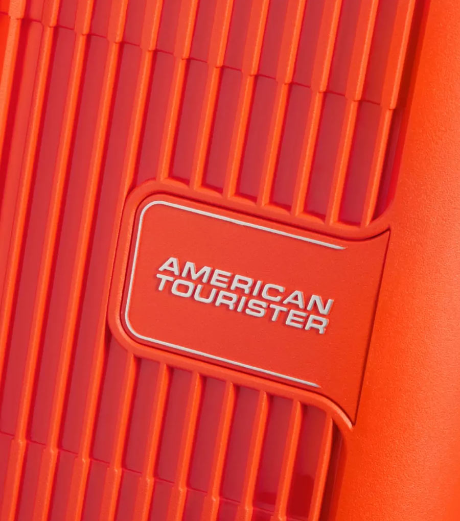 Средний чемодан American Tourister AeroStep MD8*96002 (67 см) - Orange