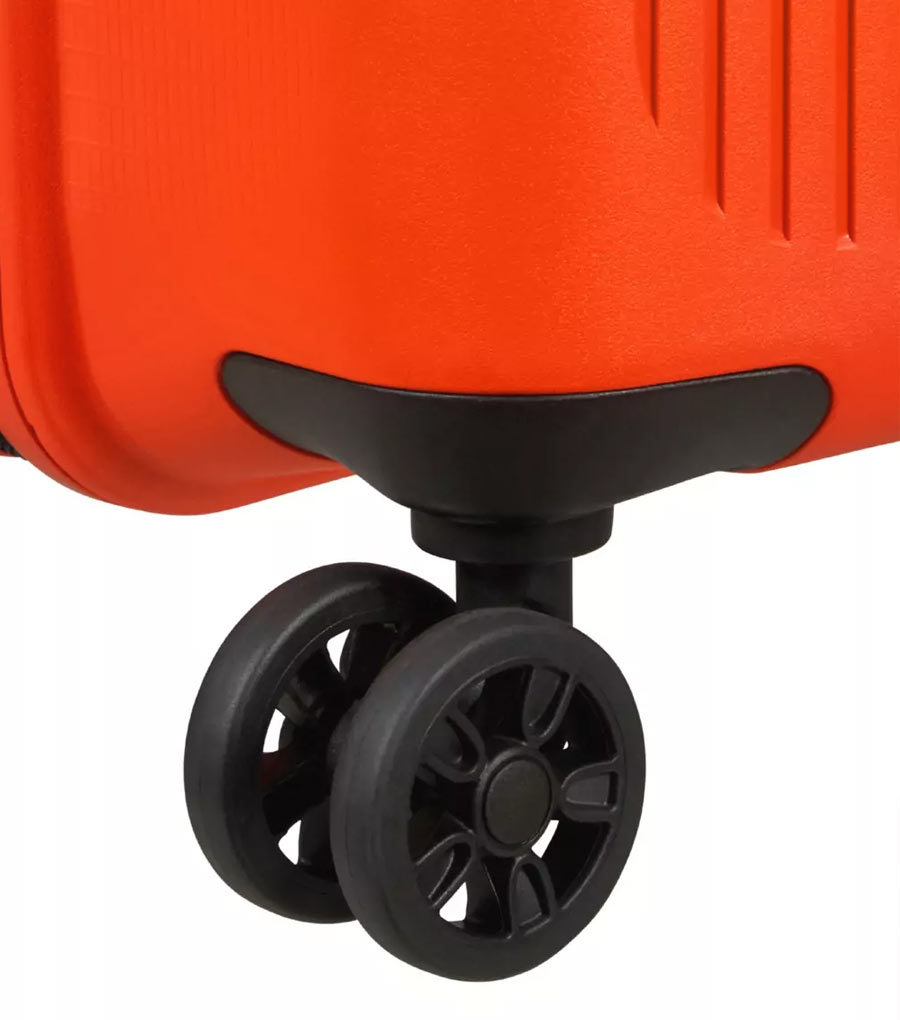 Средний чемодан American Tourister AeroStep MD8*96002 (67 см) - Orange