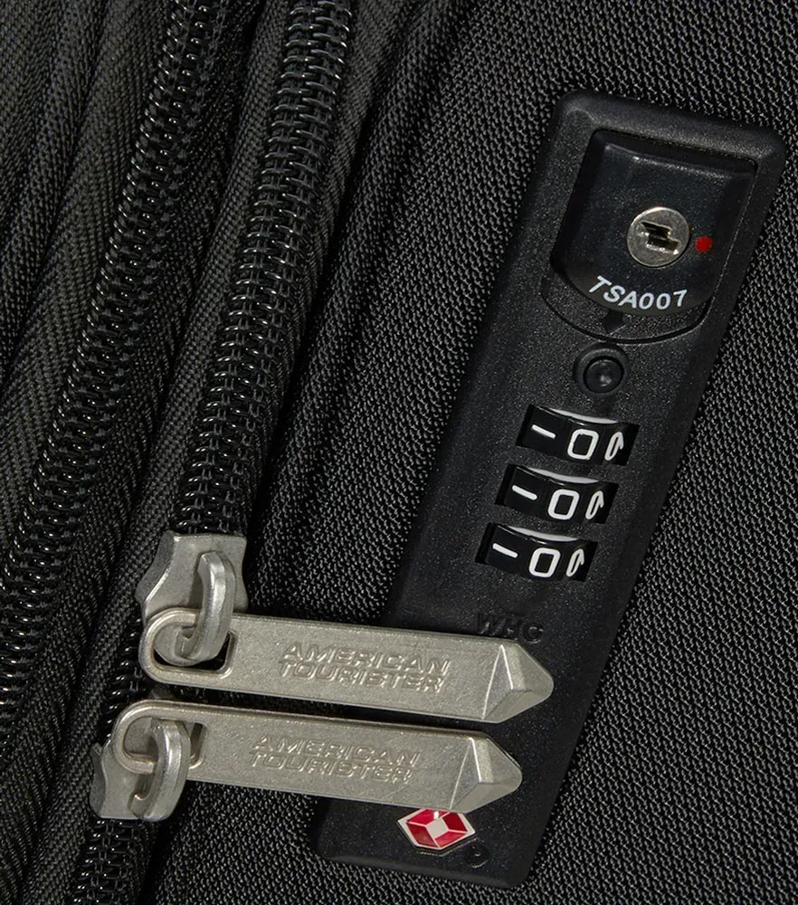 Средний чемодан American Tourister Summerride Black (69 см) ME7*09005