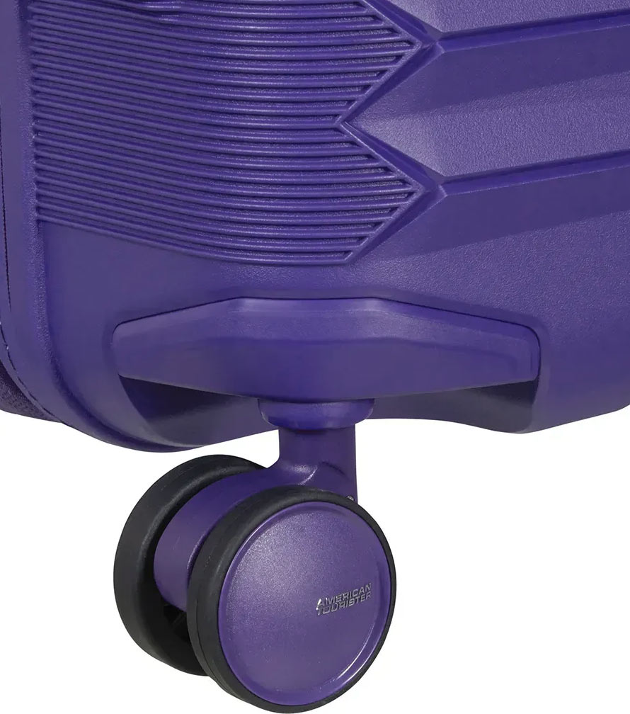 Средний чемодан American Tourister FastForward MI0*91002 Purple -М- 68 см