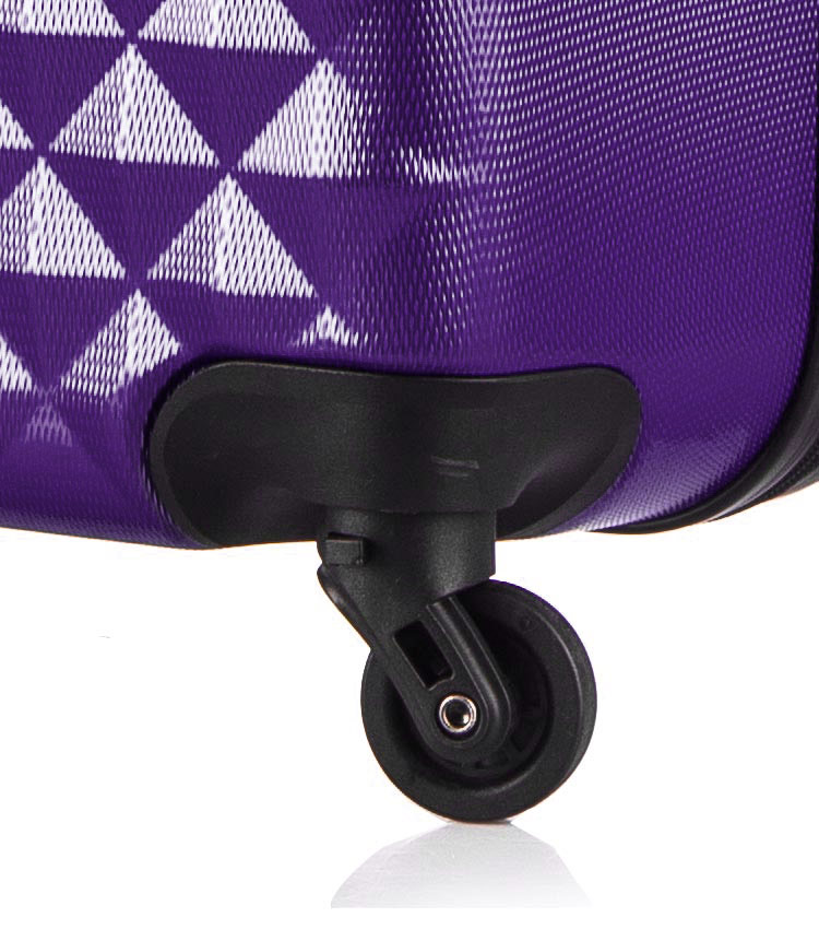Средний чемодан спиннер Lcase Phatthaya purple (69 см)