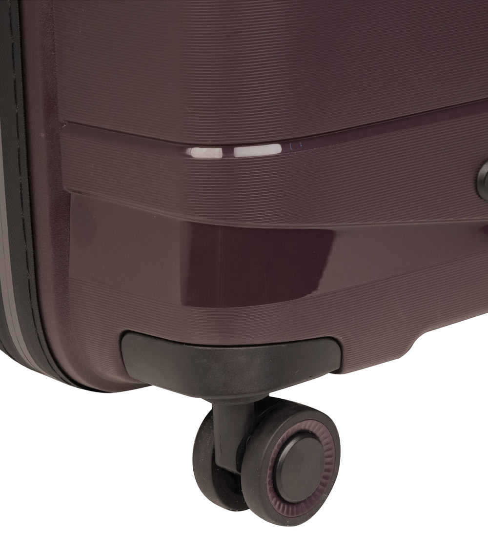Средний чемодан L-case Prague purple