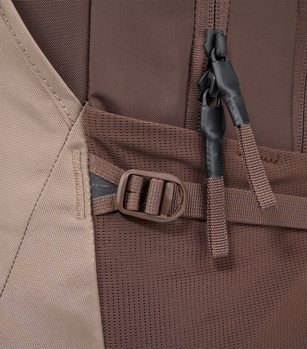 Рюкзак Thule EnRoute 23L TEBP5216 Tinted Taupe