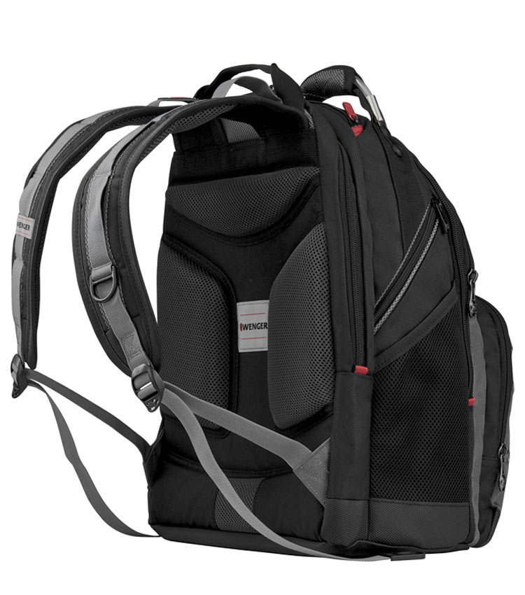 Рюкзак для ноутбука WENGER Synergy 600635 