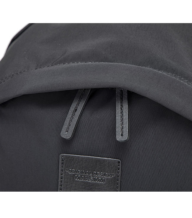 Рюкзак для девушек Maksimm K 139 Black